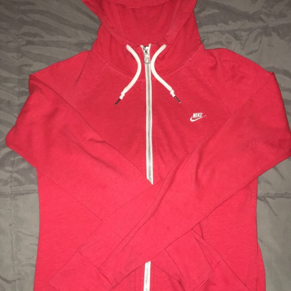 Women’s small Nike zip up hoodie
